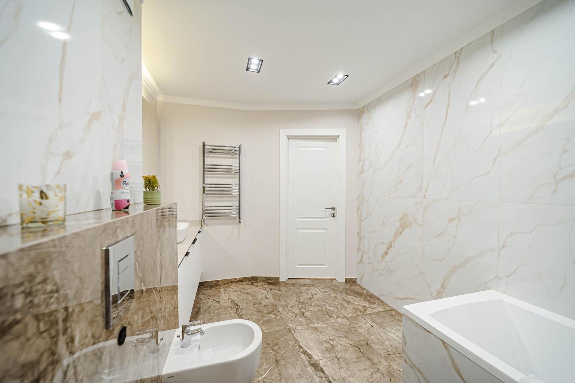 キシナウLuxury Oasis Flatアパートメント エクステリア 写真